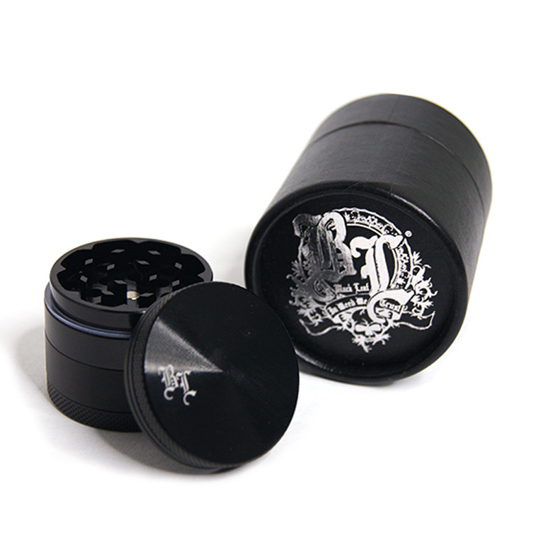 Grinder Black Leaf Crni - četverodijelni